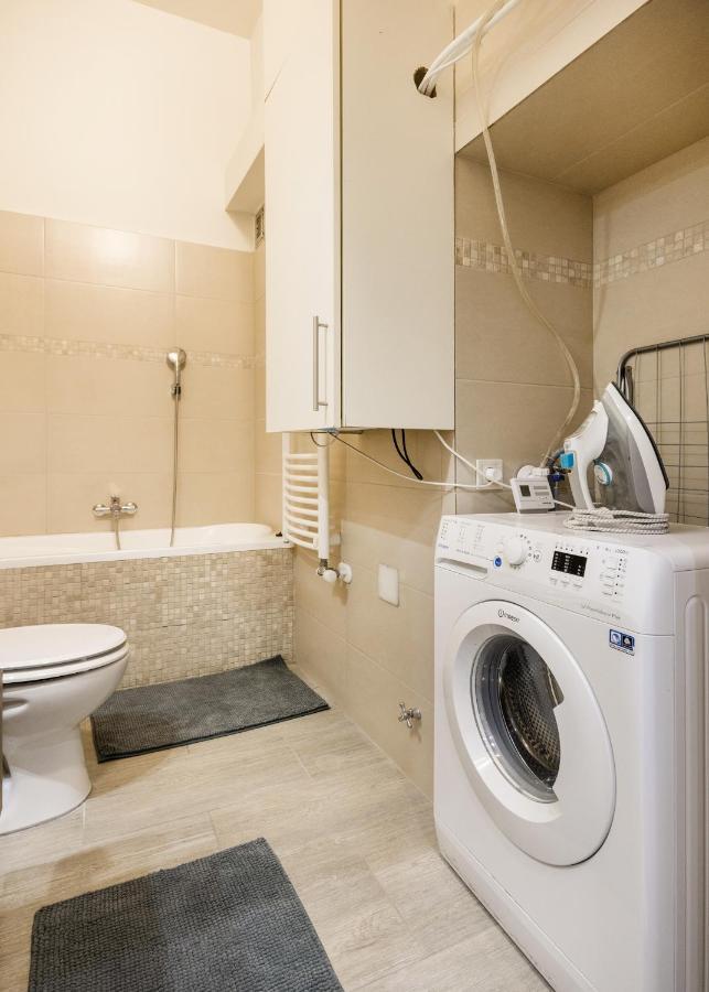 O Street 3 Bedroom Stylish Apartment Budapest Eksteriør billede